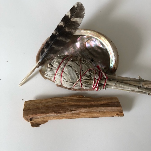 Beginners Smudge Kit✨ - Picture 3 of 5